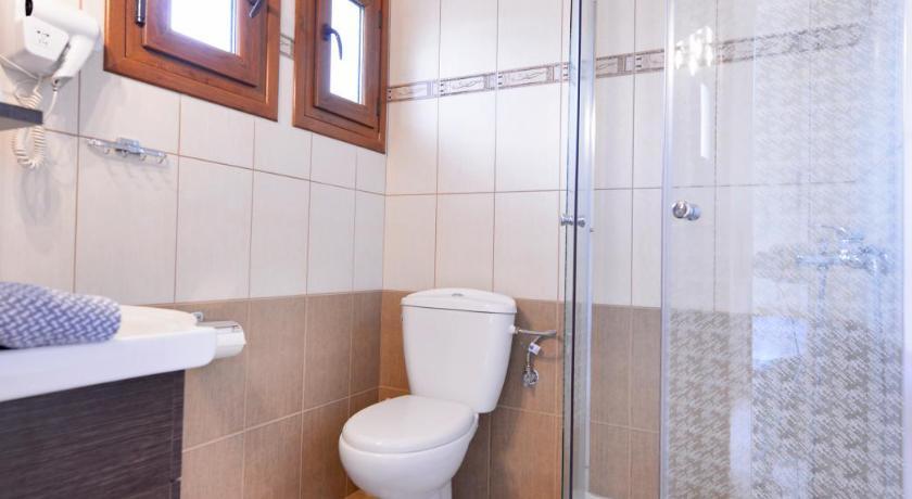 Yannis Hotel Krinídhes Стая снимка